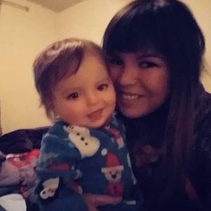 Meet your Posher, Flora